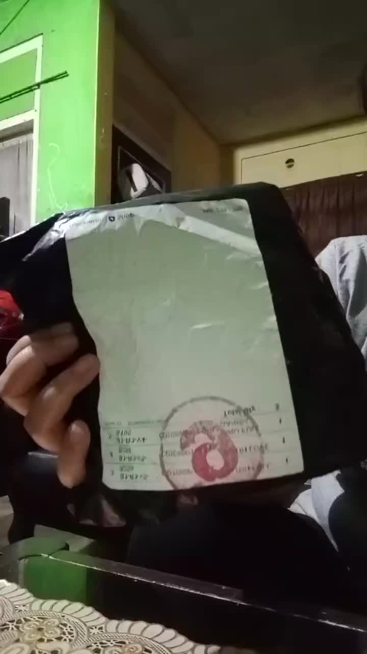 review image 0