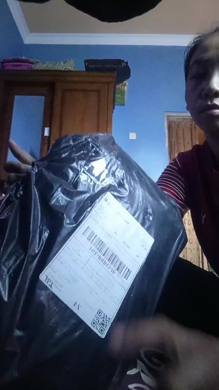 review image 0