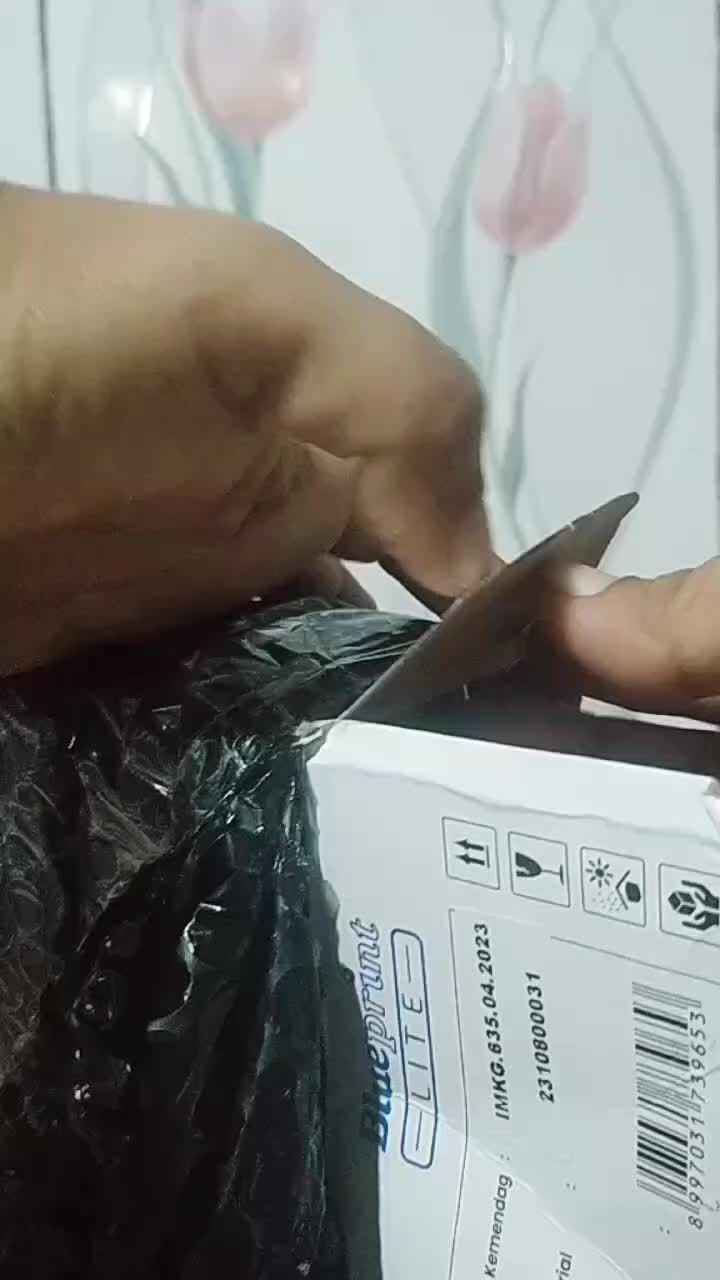 review image 0