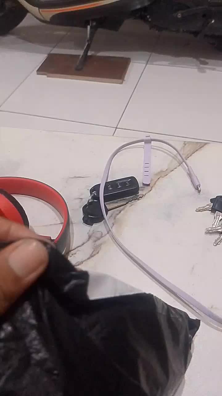 review image 0