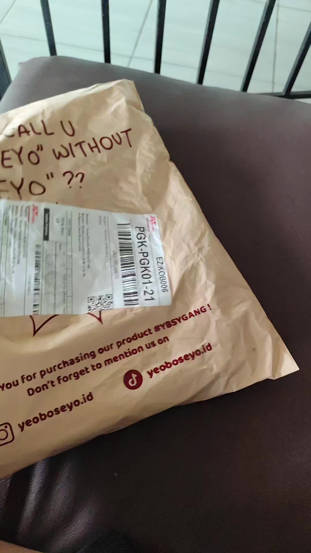 review image 0