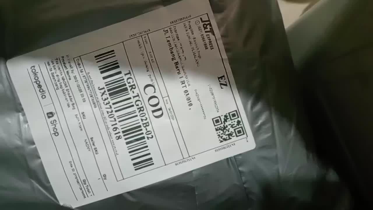 review image 0