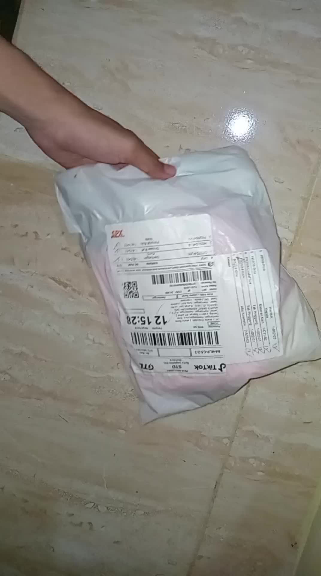 review image 0