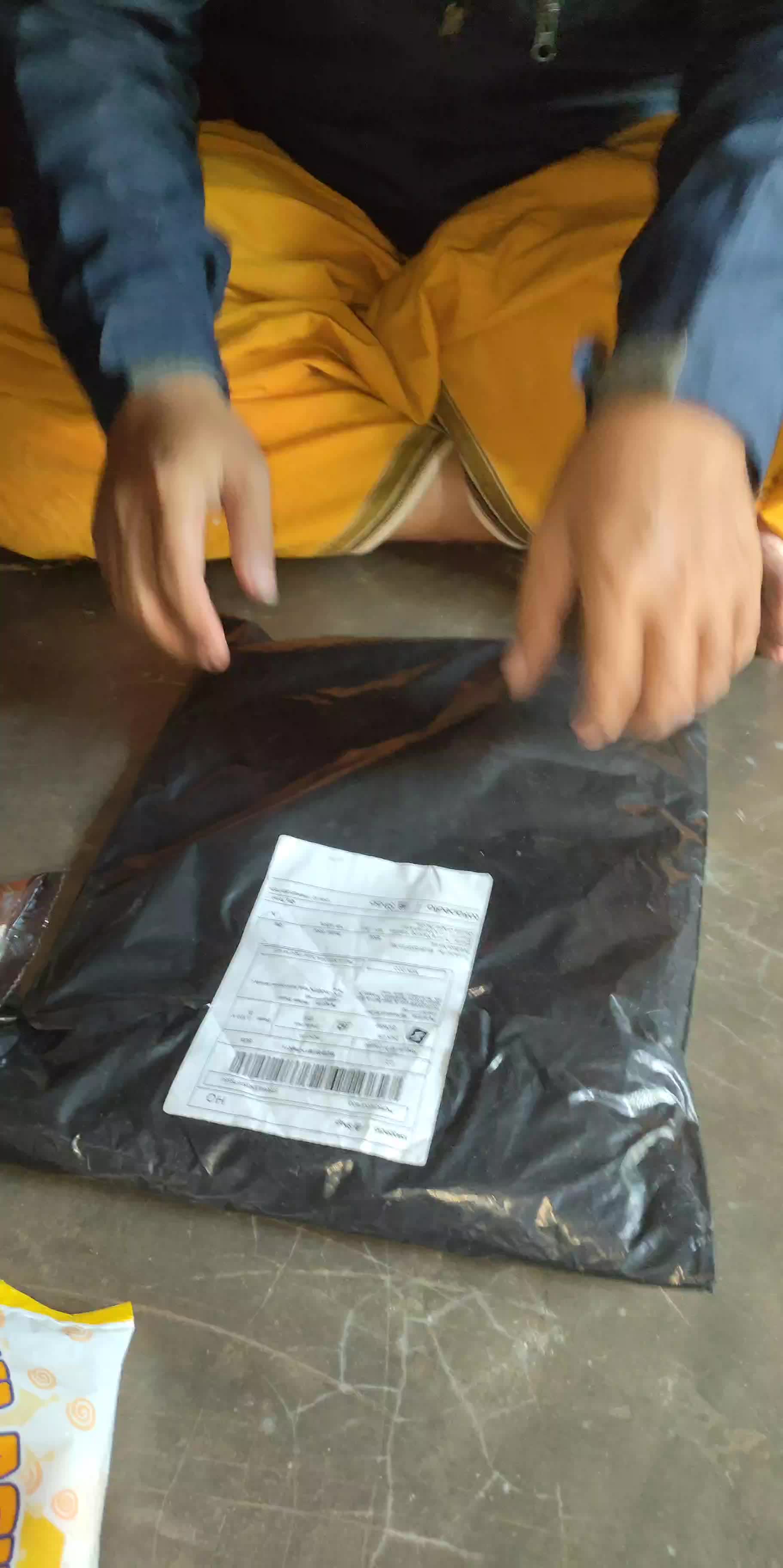 review image 0
