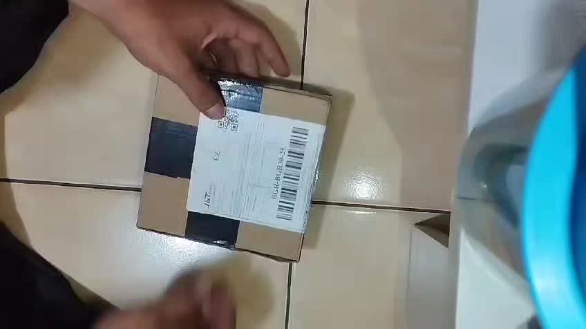 review image 0