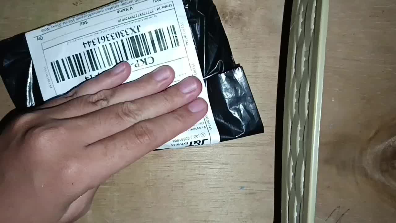 review image 0