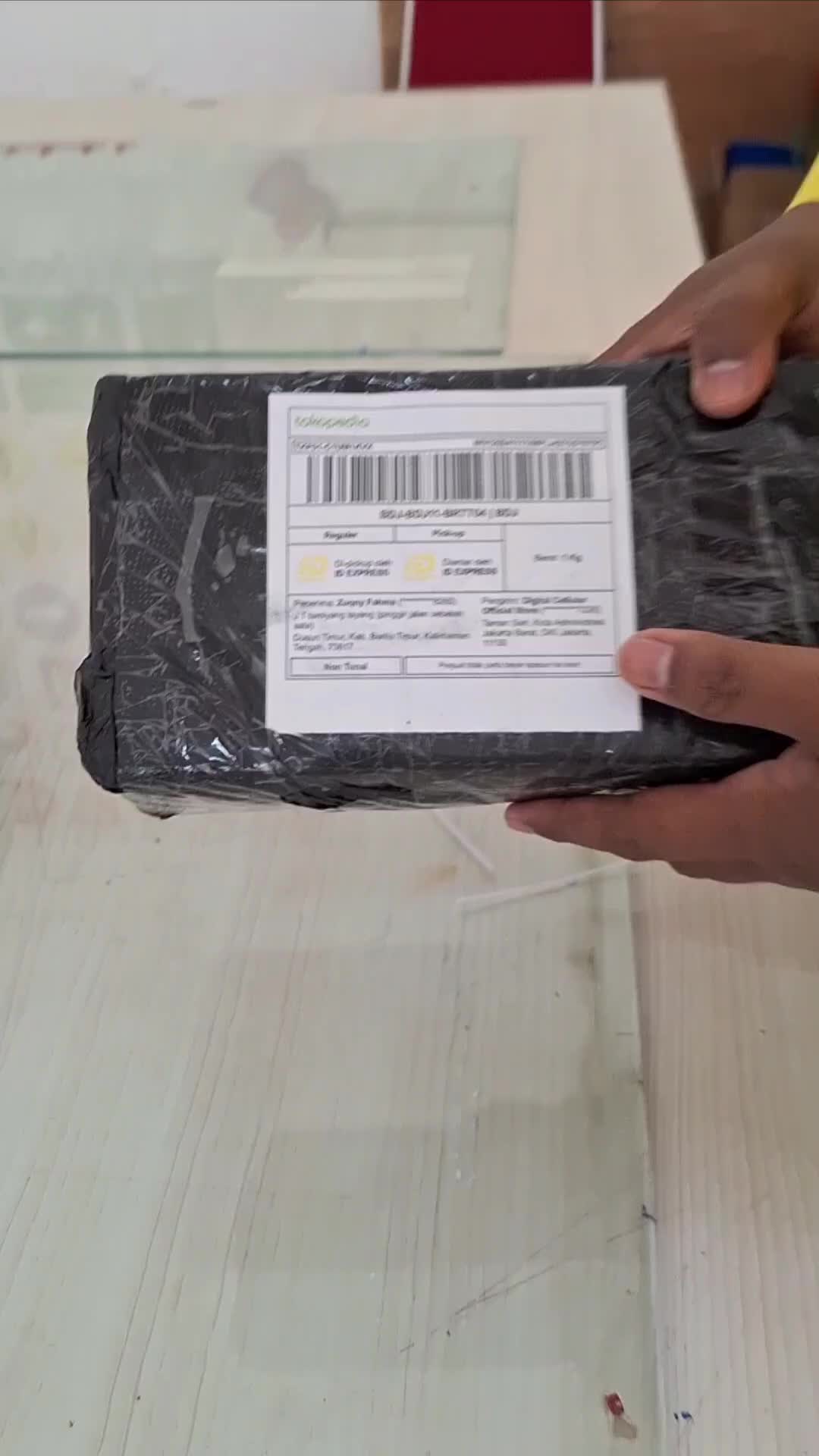 review image 0