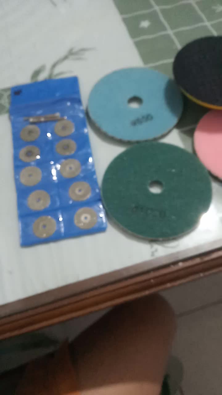 review image 0