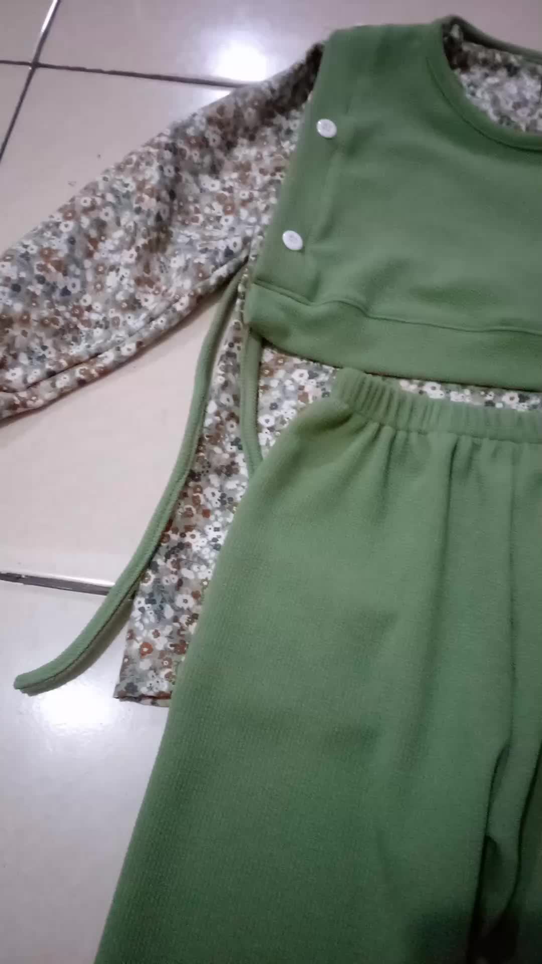 review image 0