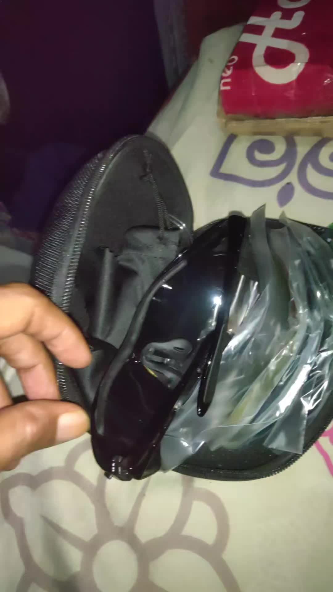 review image 0