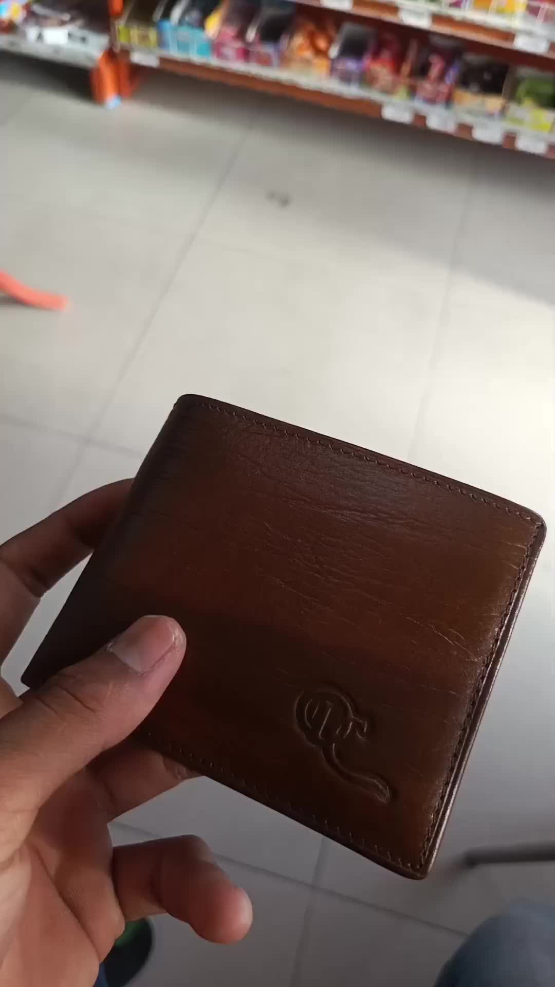 review image 0
