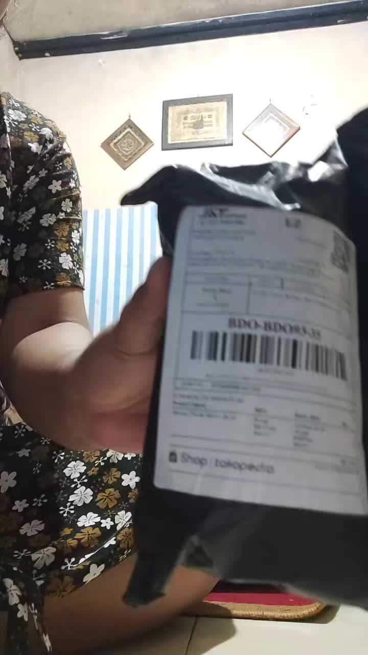review image 0