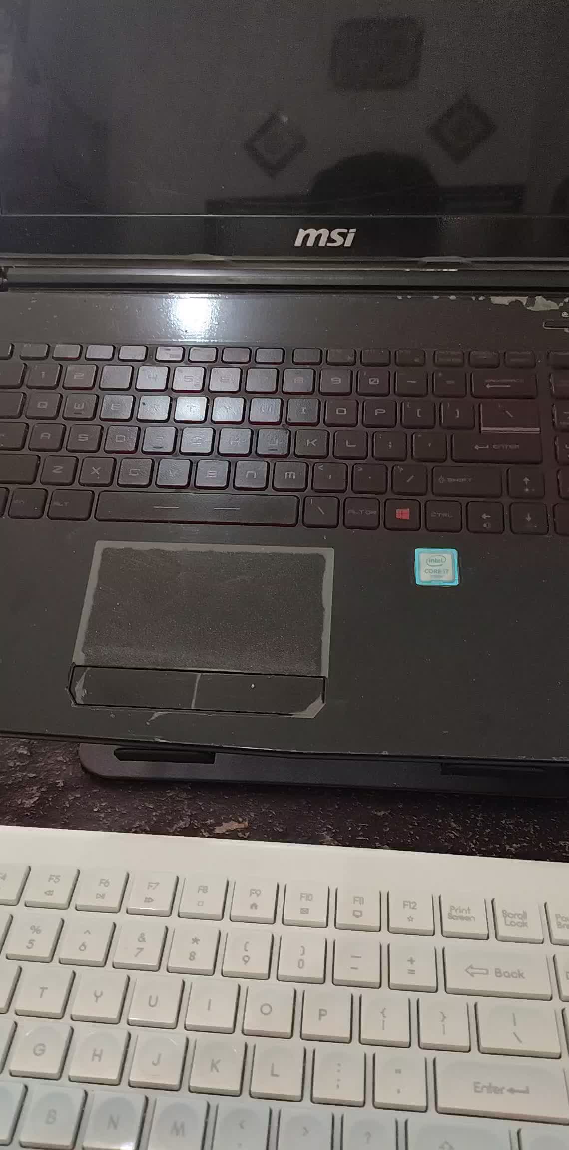 review image 0