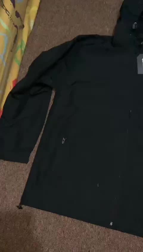 review image 0