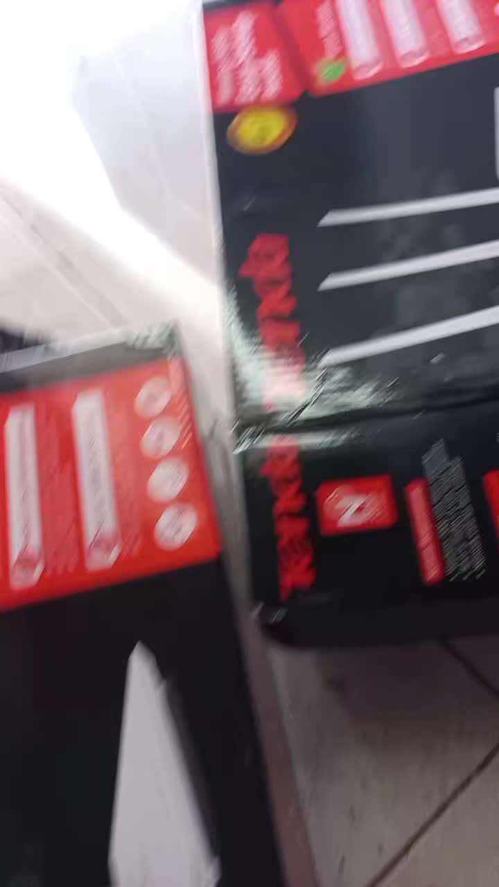review image 0