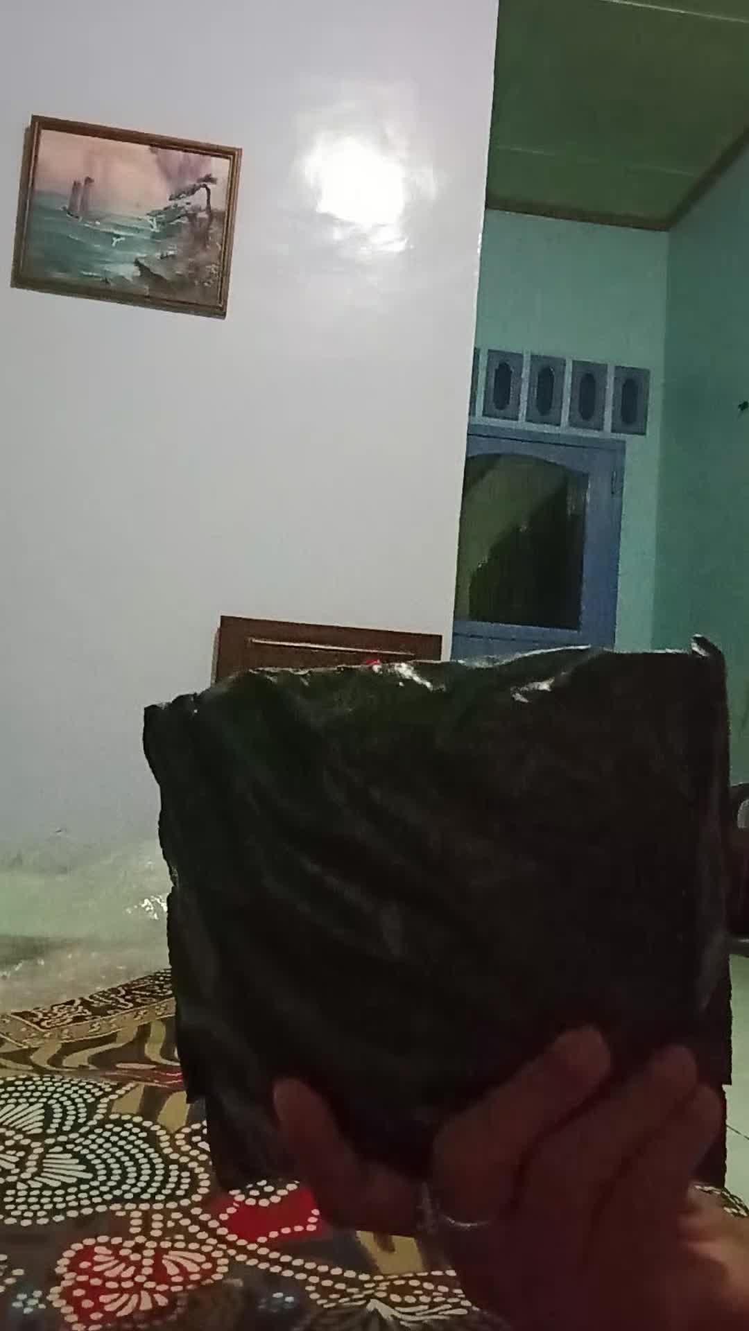 review image 0