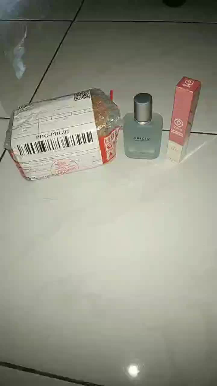 review image 0