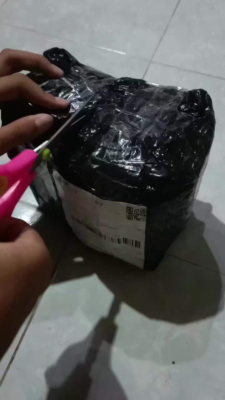 review image 0