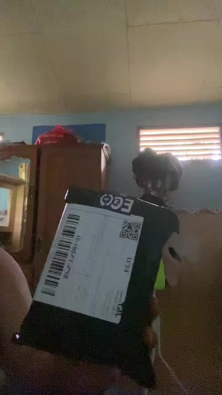 review image 0