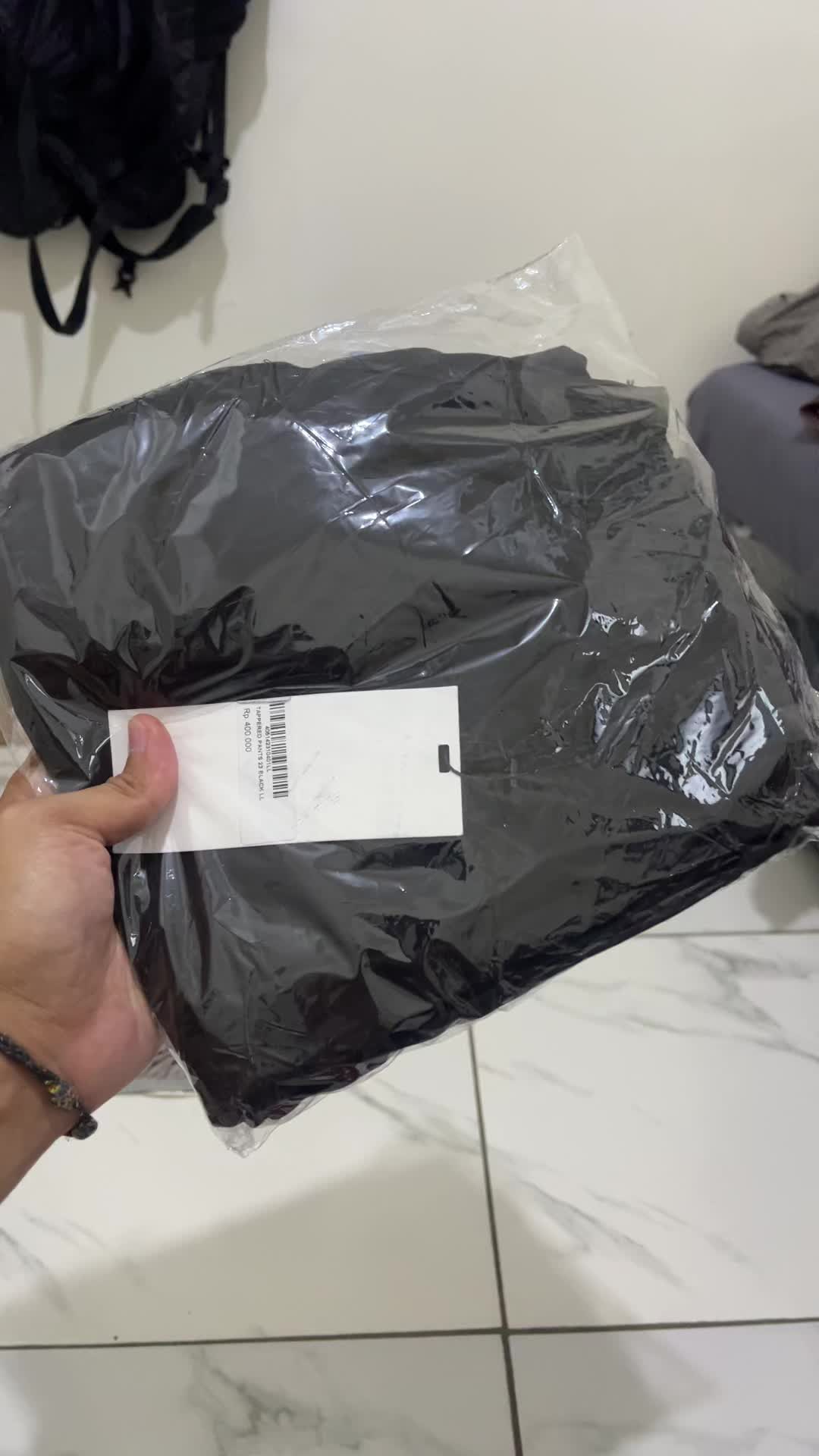 review image 0