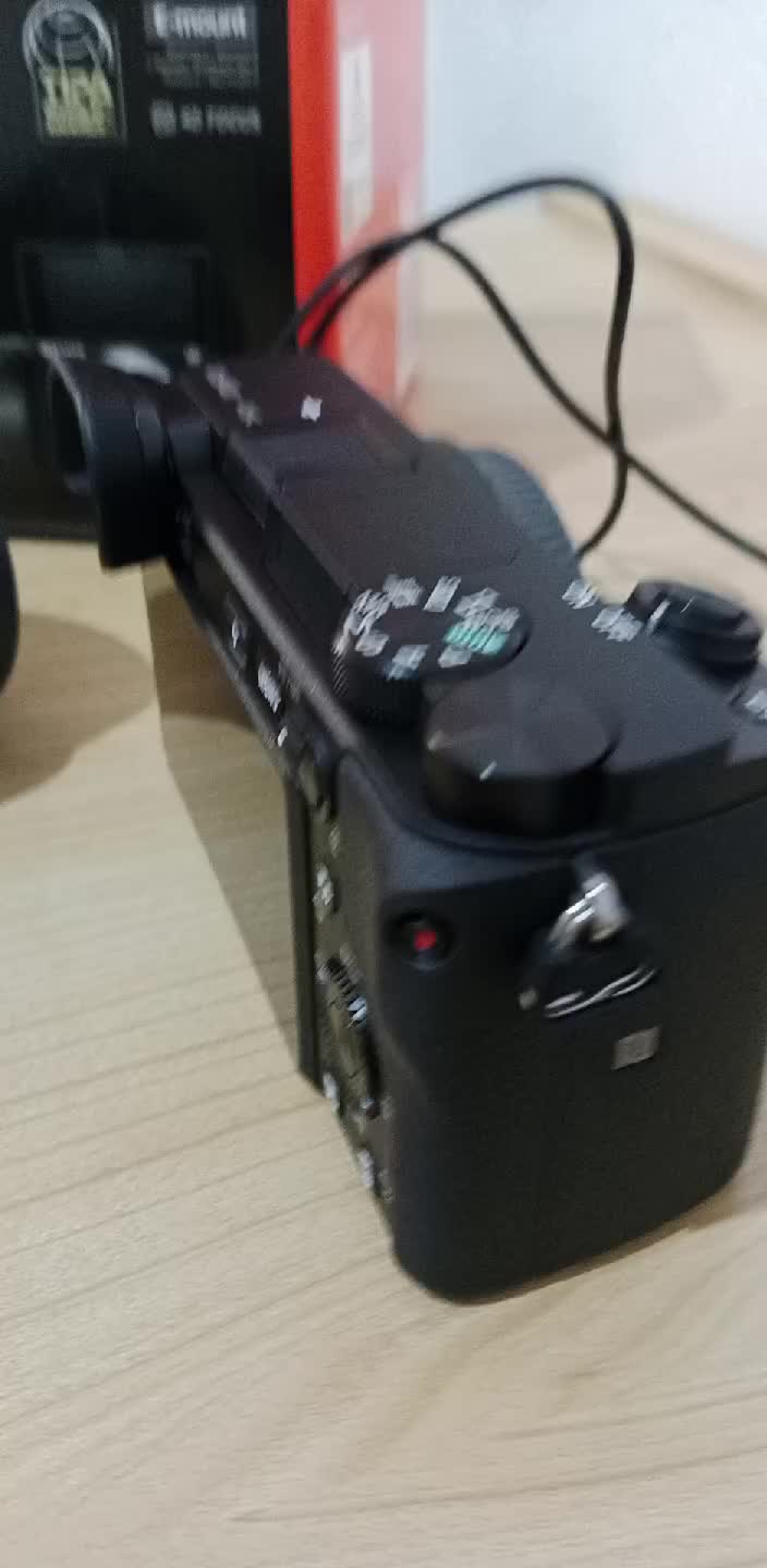 review image 0