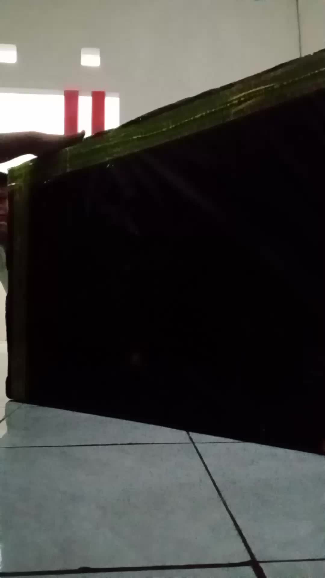 review image 0