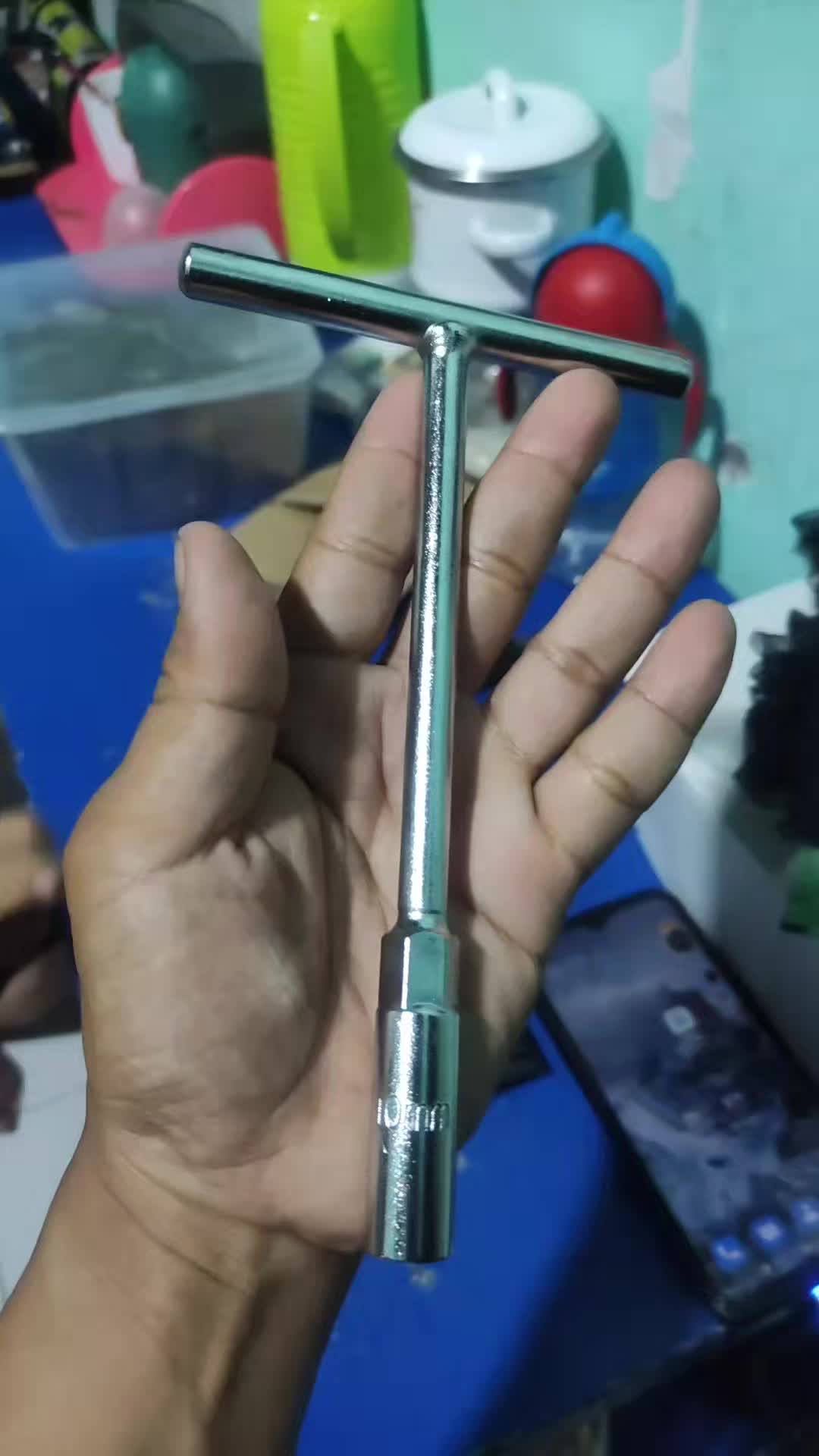 review image 0