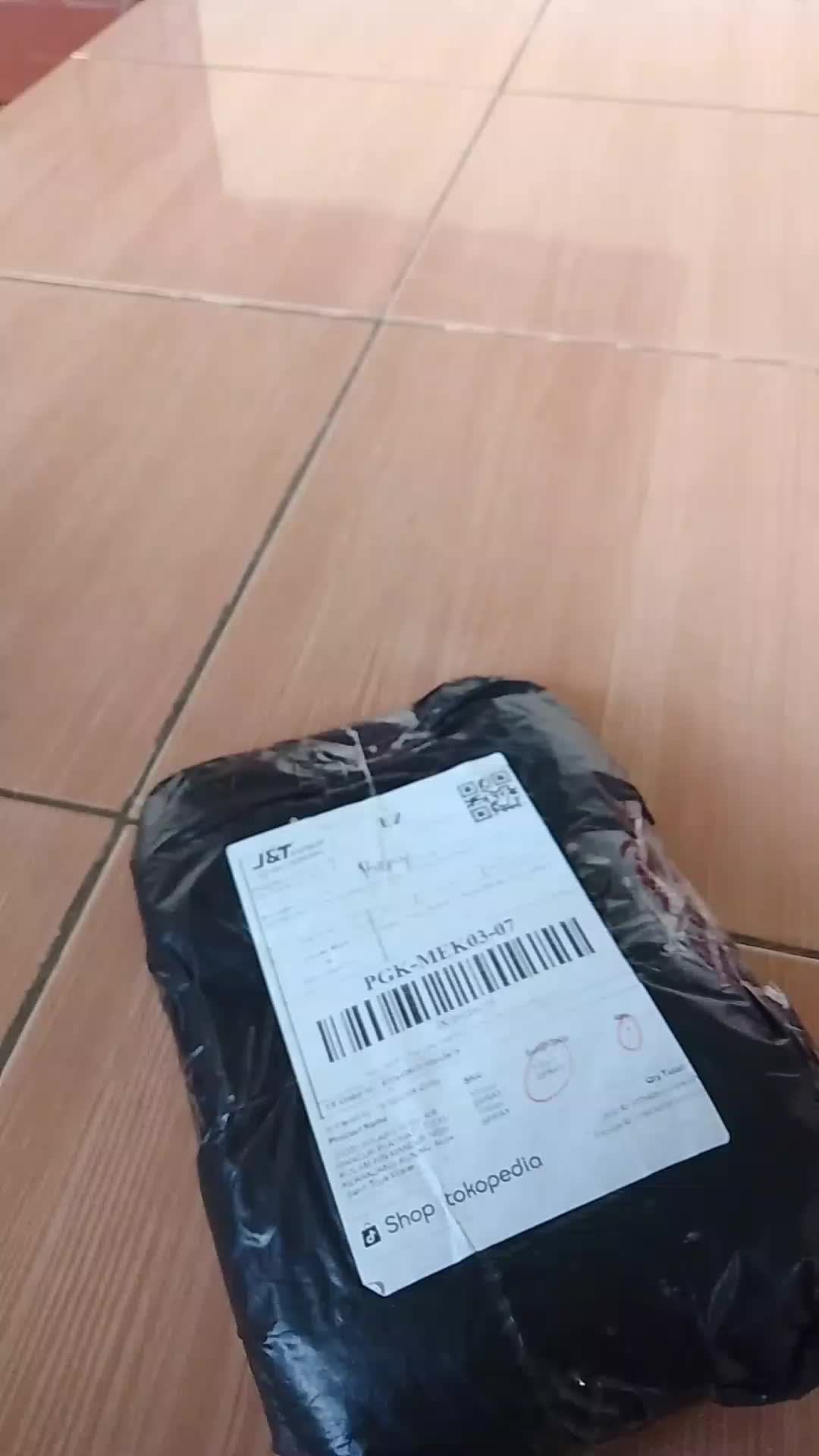 review image 0