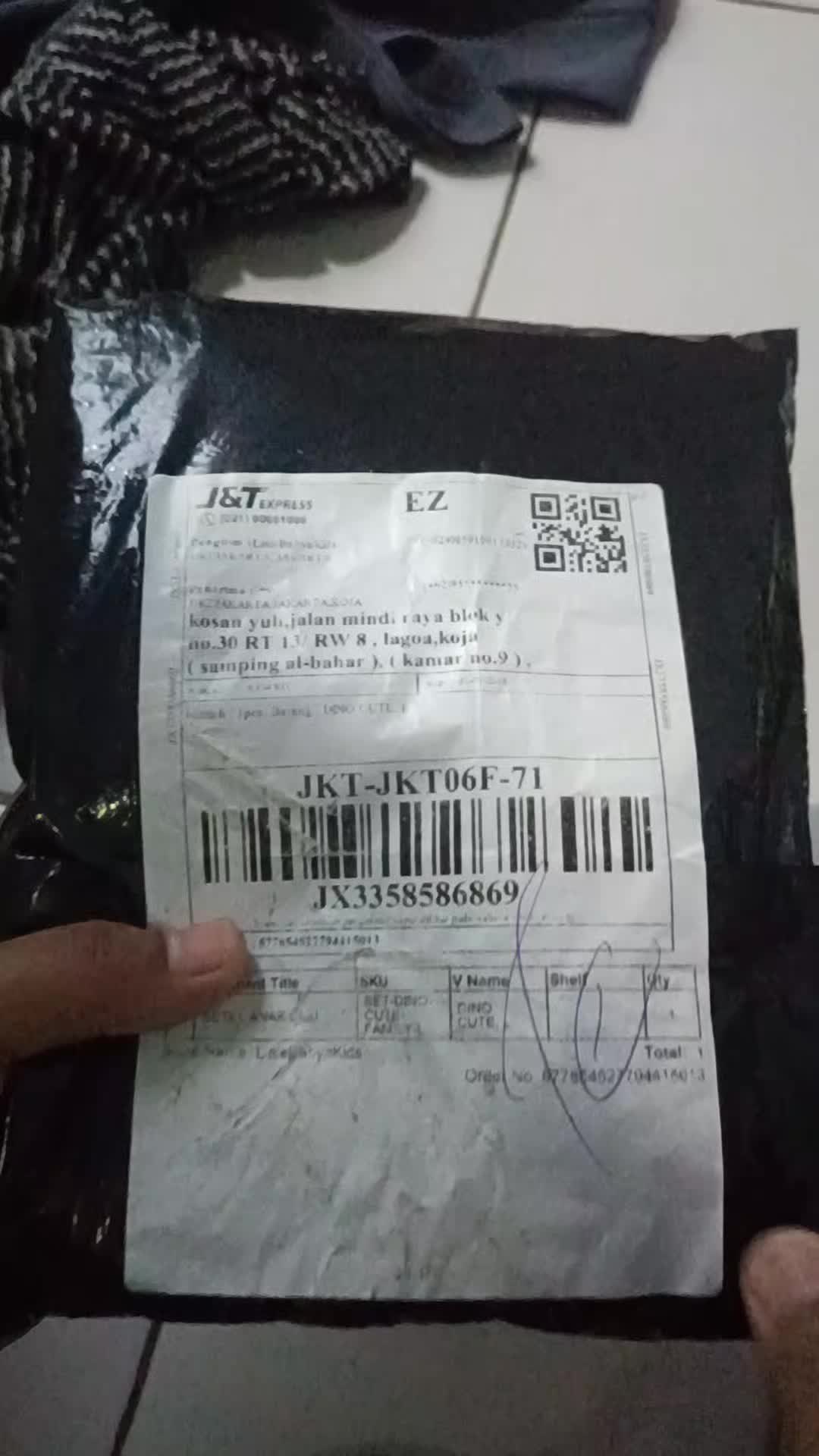 review image 0