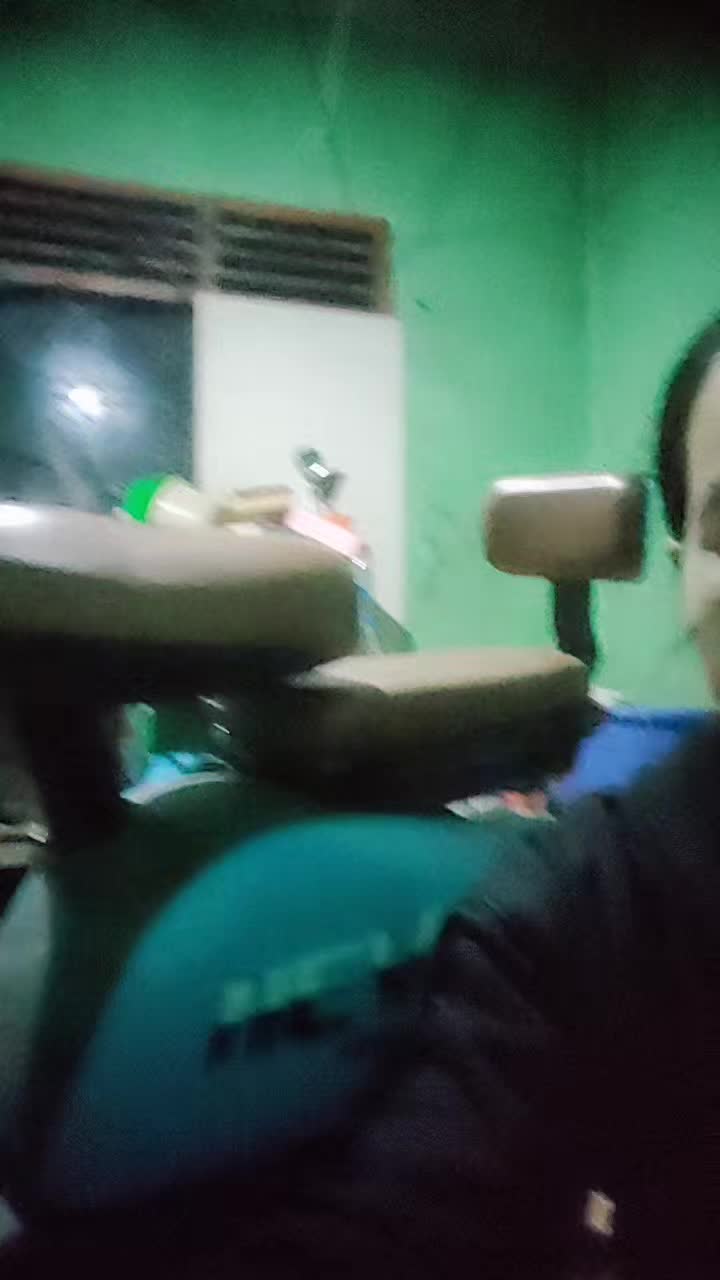 review image 0