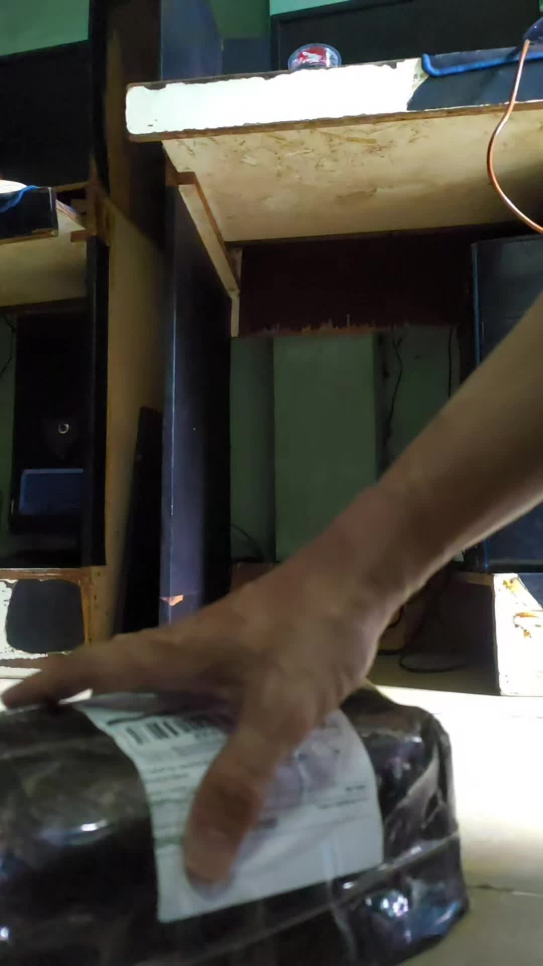 review image 0