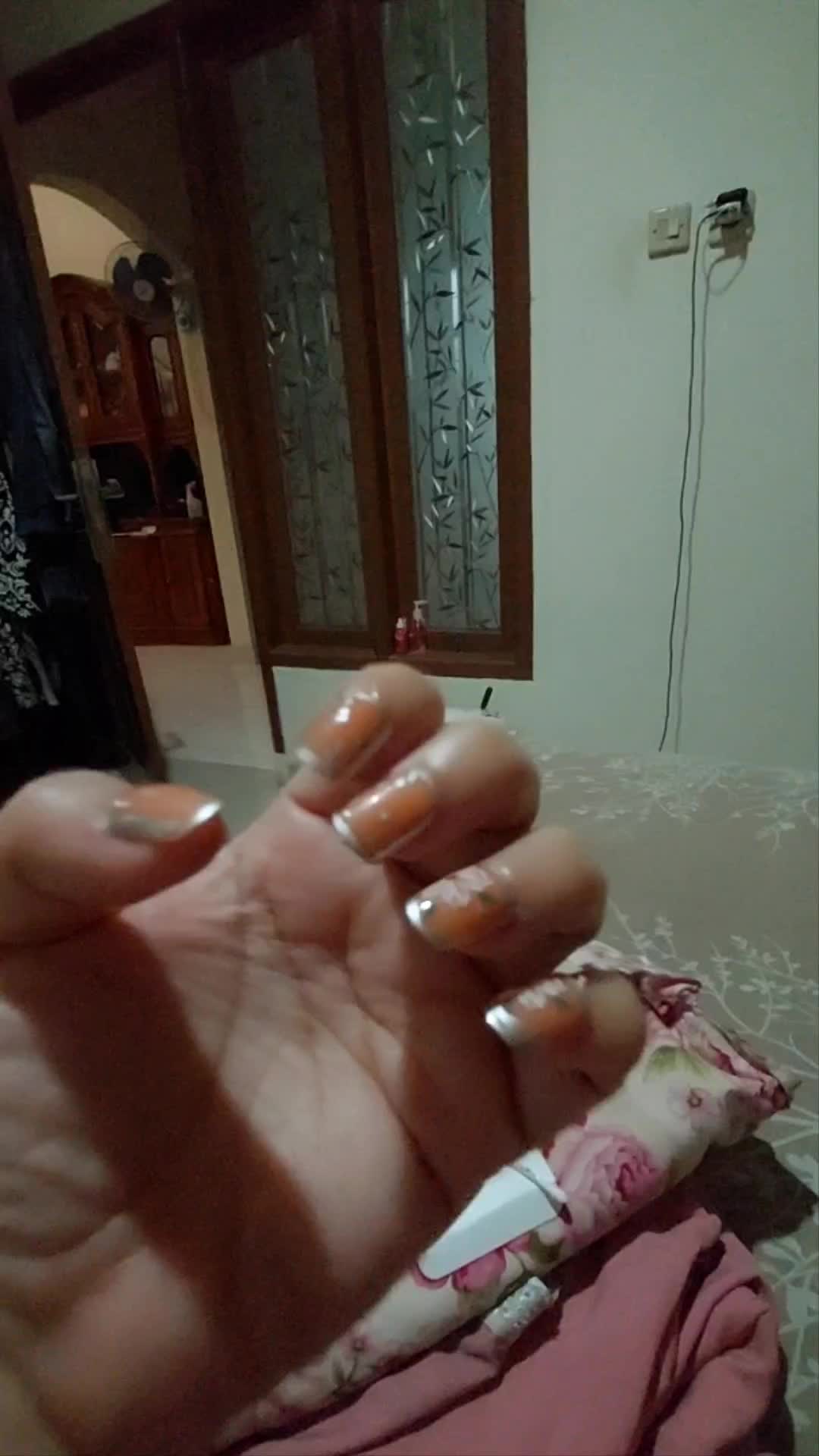 review image 0
