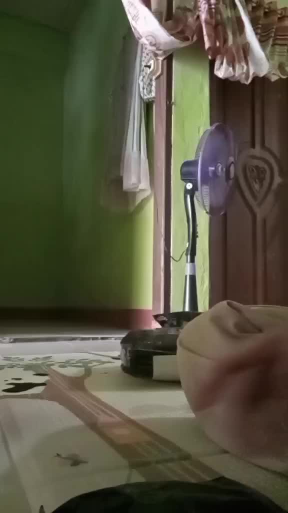 review image 0