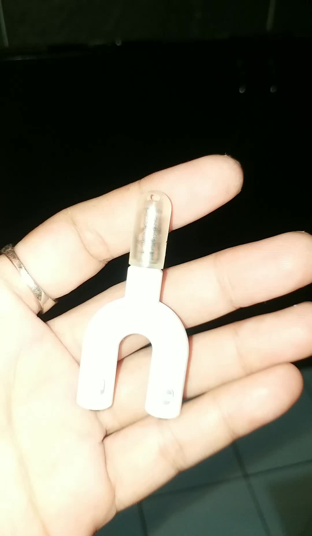 review image 0