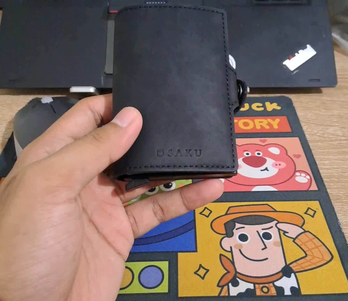 review image 0