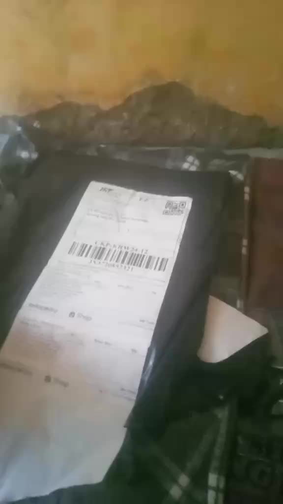 review image 0