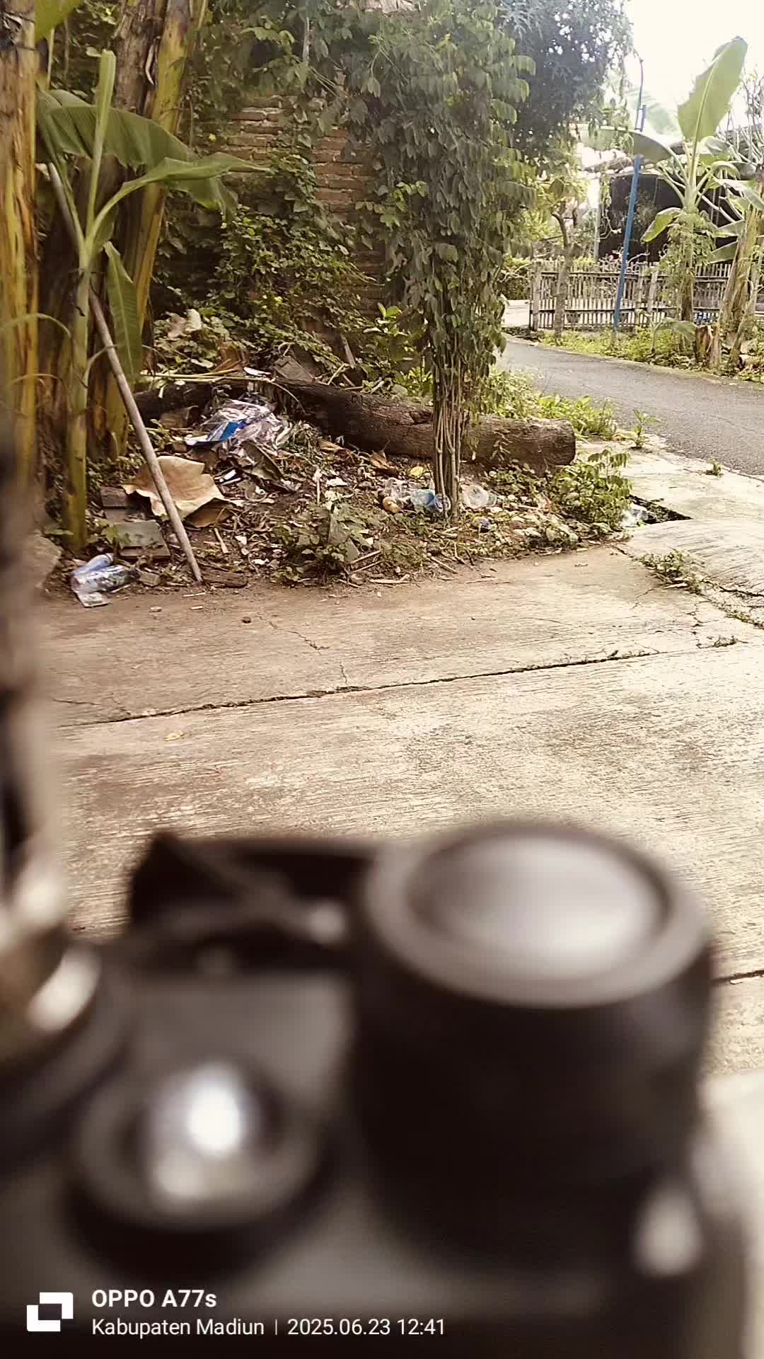 review image 0