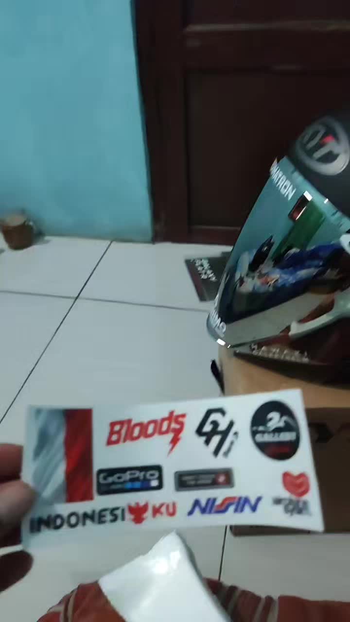 review image 0