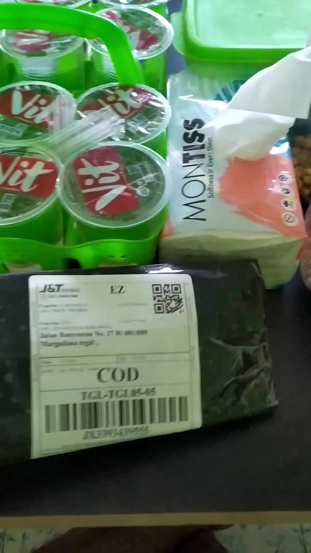 review image 0