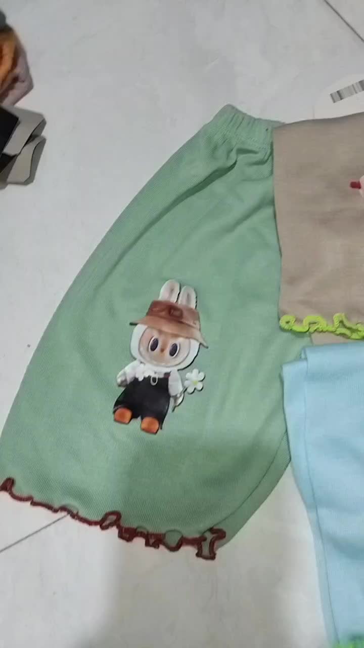 review image 0
