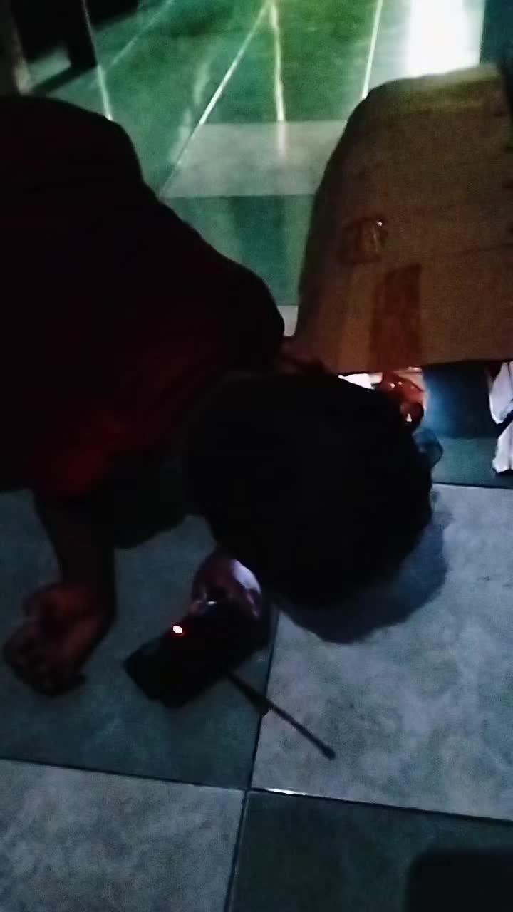 review image 0