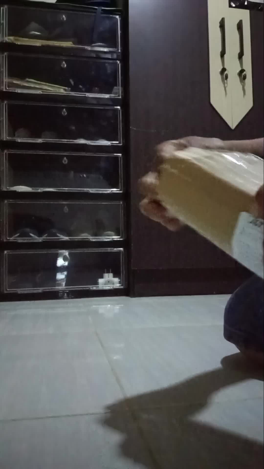 review image 0
