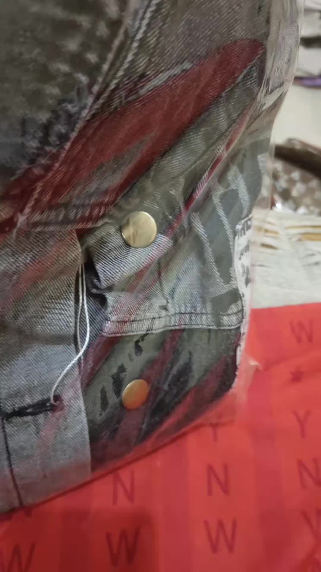 review image 0