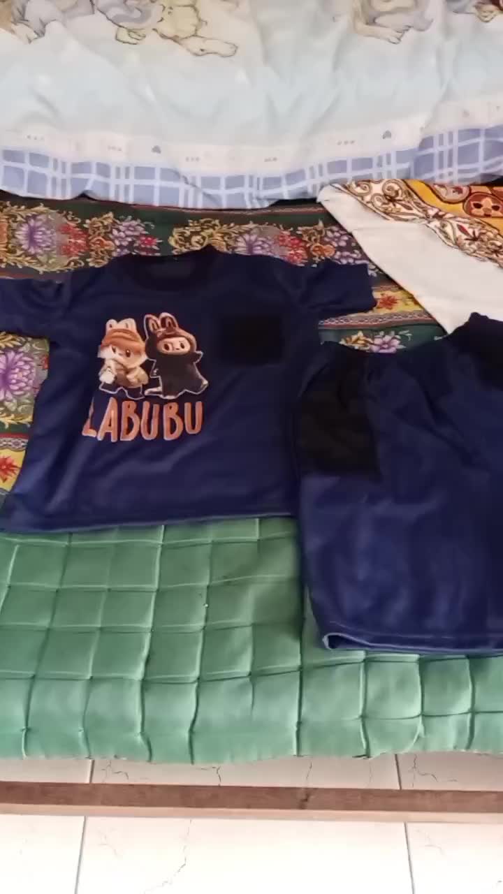 review image 0
