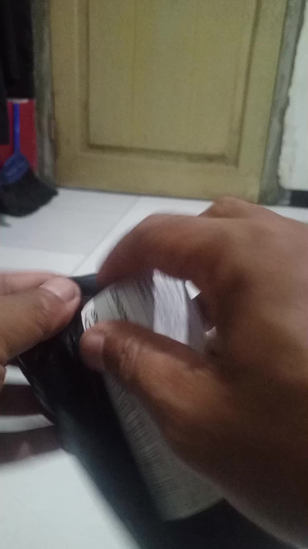 review image 0