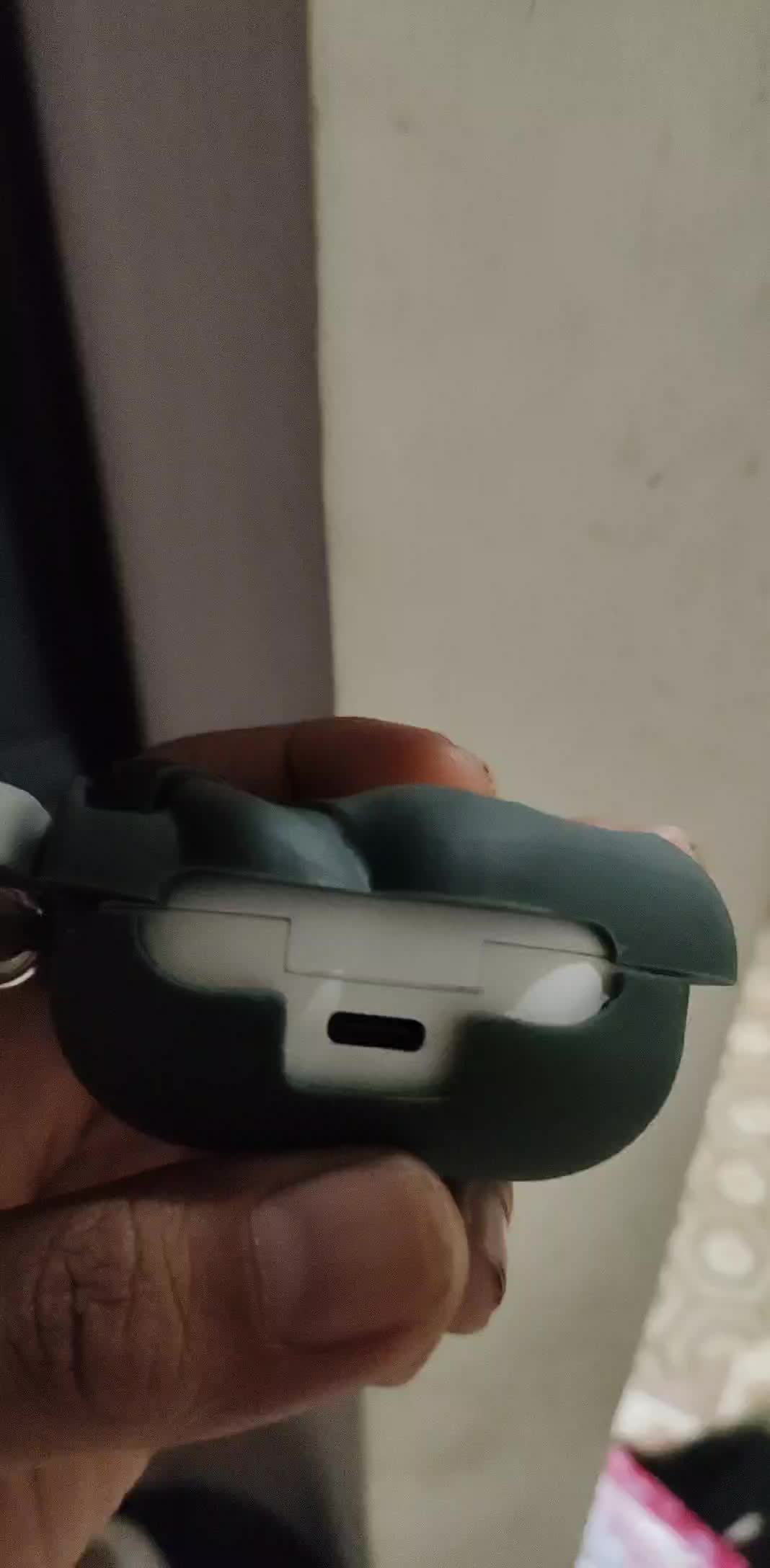 review image 0