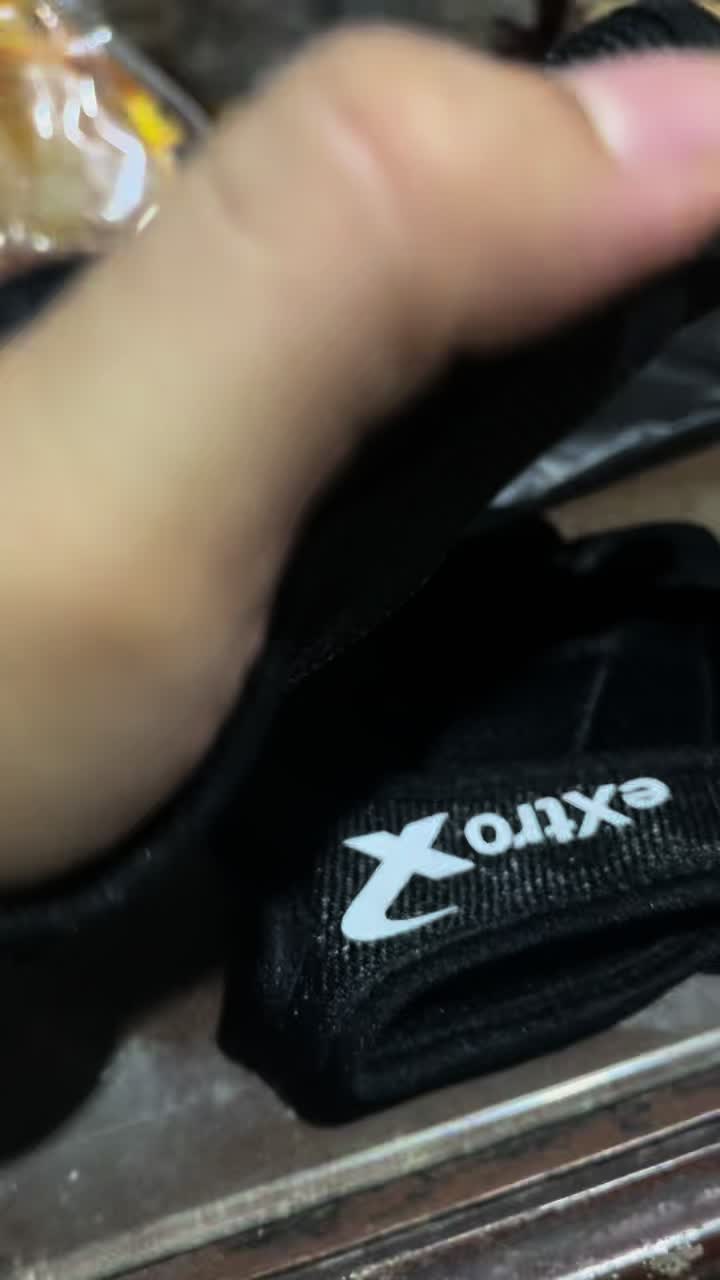 review image 0