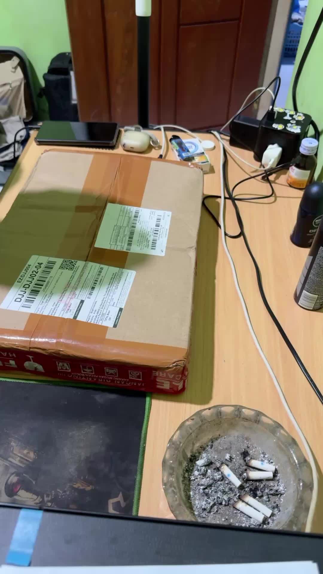 review image 0