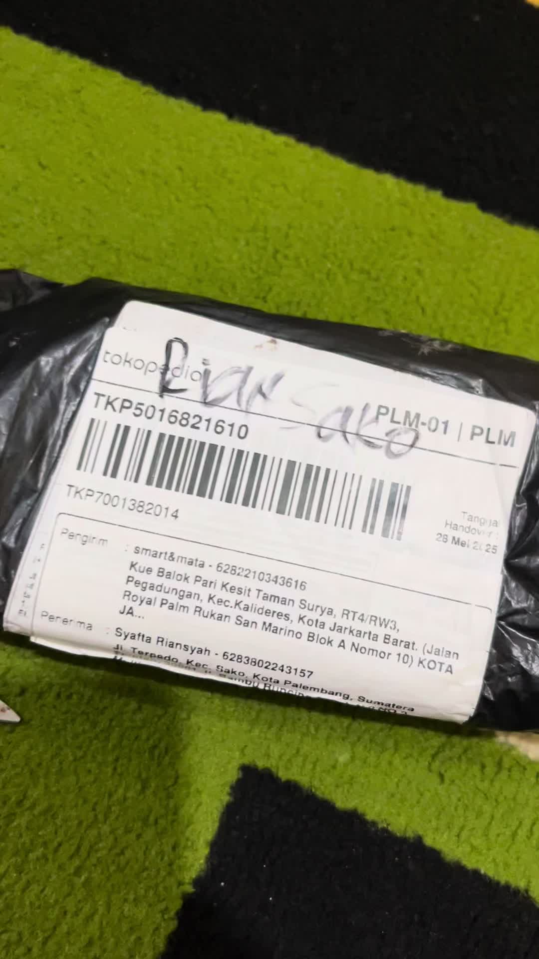 review image 0