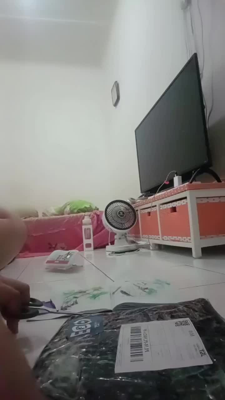 review image 0